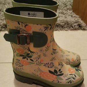 Rainboots